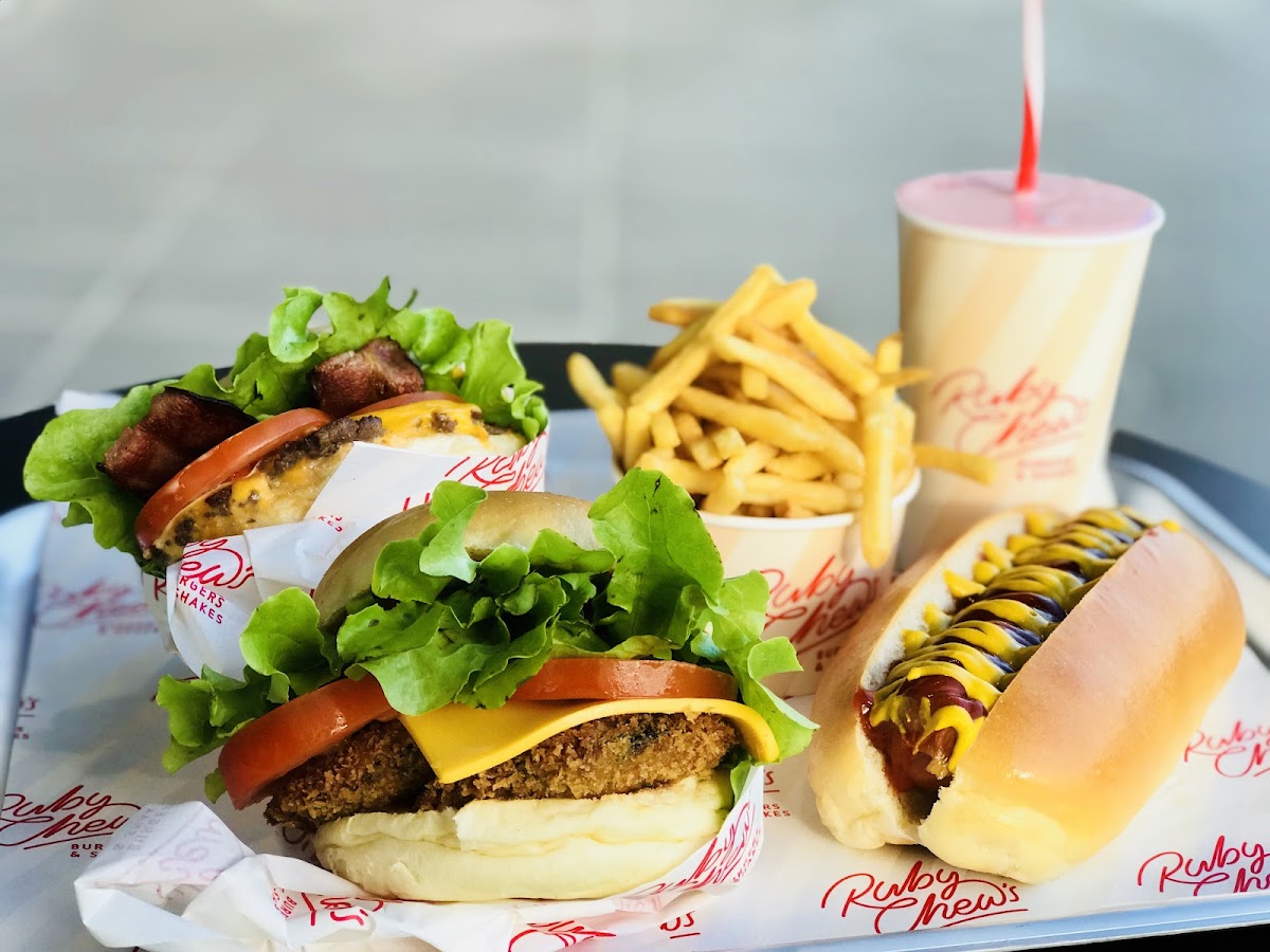 Ruby Chews Burgers & Shakes Photo 3